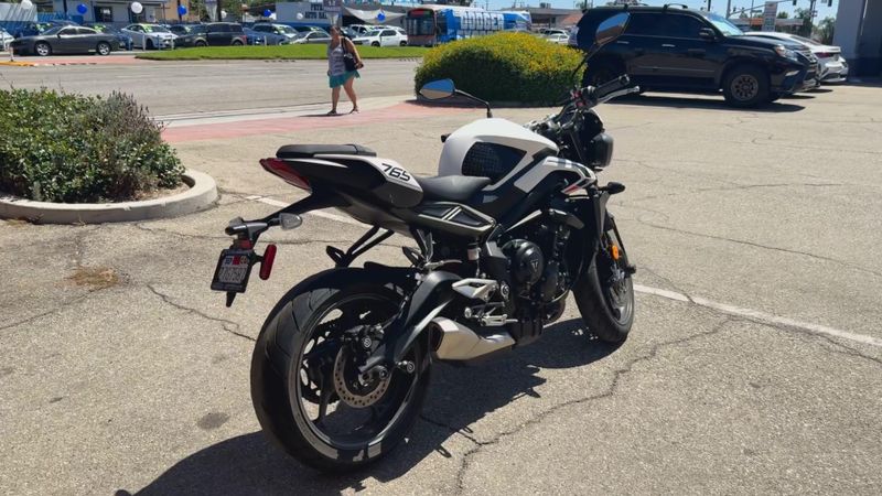 Used 2025 Triumph Street Triple 765 R Image 8