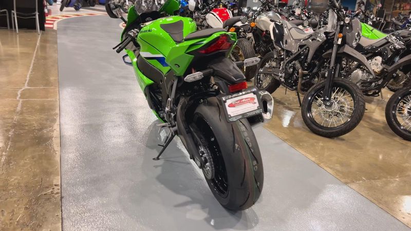 New 2026 Kawasaki NINJA ZX-10R ABS Image 3