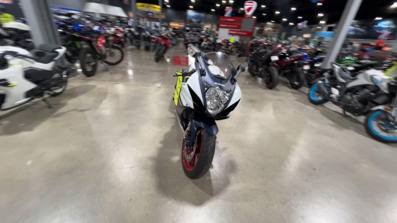 Used 2024 Suzuki GSX-R600 Image 3