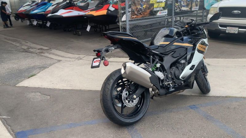 New 2026 Kawasaki NINJA ZX-4RR ABS Image 8