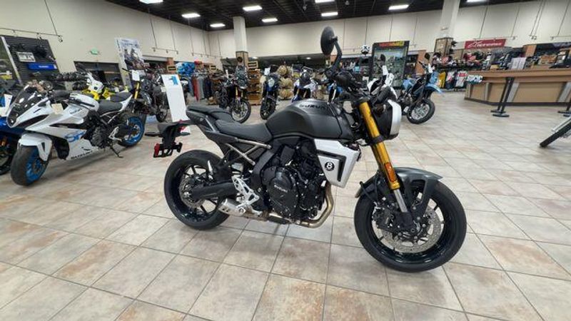 New 2026 Suzuki GSX-8T Image 5