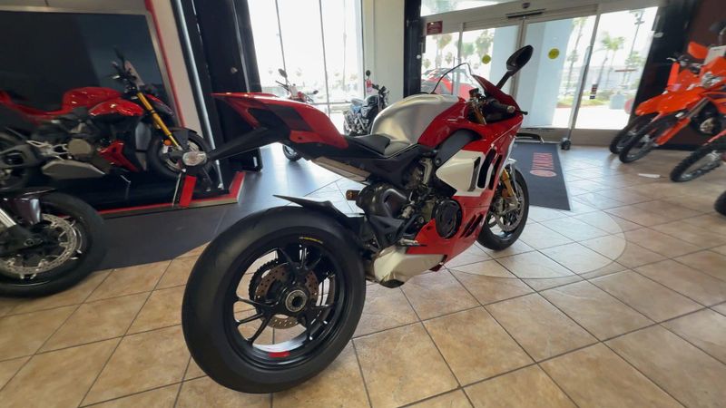 Used 2023 Ducati PANIGALE V4 R Image 8