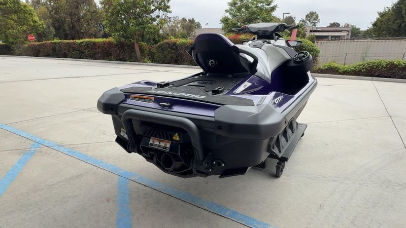 2025 Sea-Doo GTI SE 130 (SOUND SYSTEM) Image 7