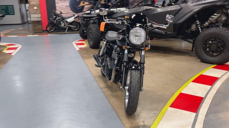 Used 2013 Triumph Bonneville A2 Image 7