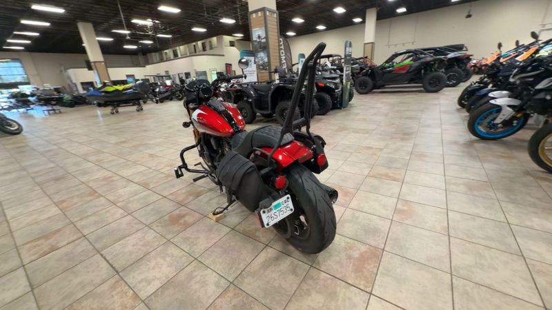 Used 2025 Indian Motorcycle 101 SCOUT WHITE MTLC WGRFX TEC Image 7