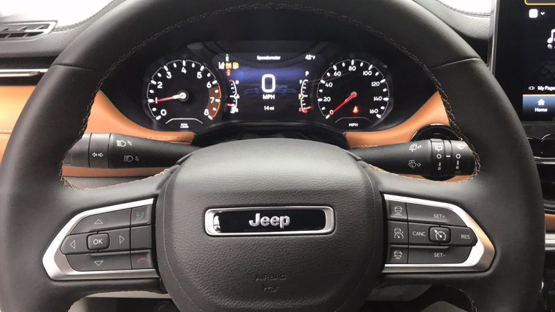 2022 JEEP Compass Limited 4x4Image 6