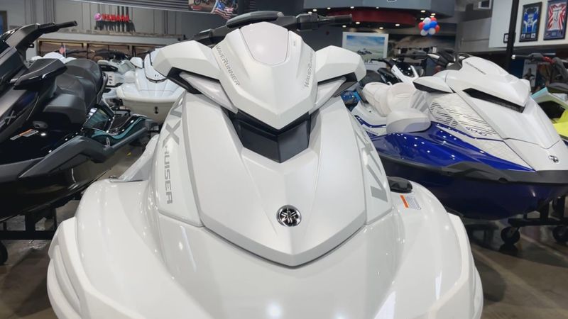 New 2025 Yamaha VX CRUISER Image 6