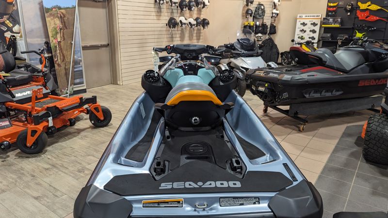 2024 SEADOO GTI SE 170 WITH SOUND SYSTEM IDF ICE METAL AND NEO MINT Image 14