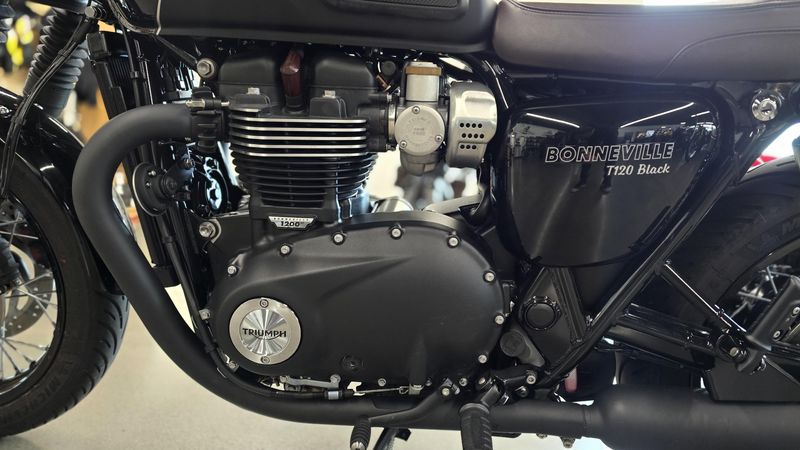 Used 2023 Triumph BONNEVILLE T120 BLACK 