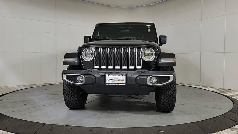 2019 Jeep Wrangler Unlimited Sahara photo 3