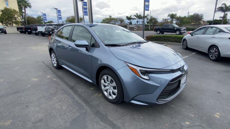 2024 Toyota Corolla LEImage 3