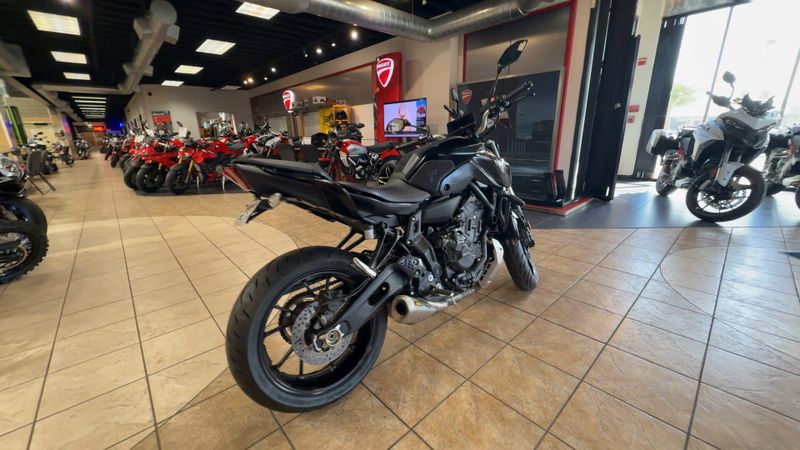 Used 2024 Yamaha MT-07 Image 8