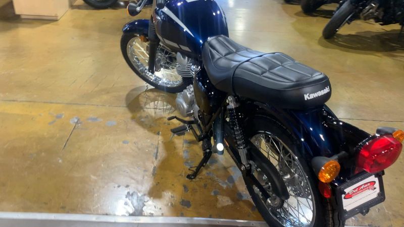 2025 Kawasaki W230 ABS Image 7