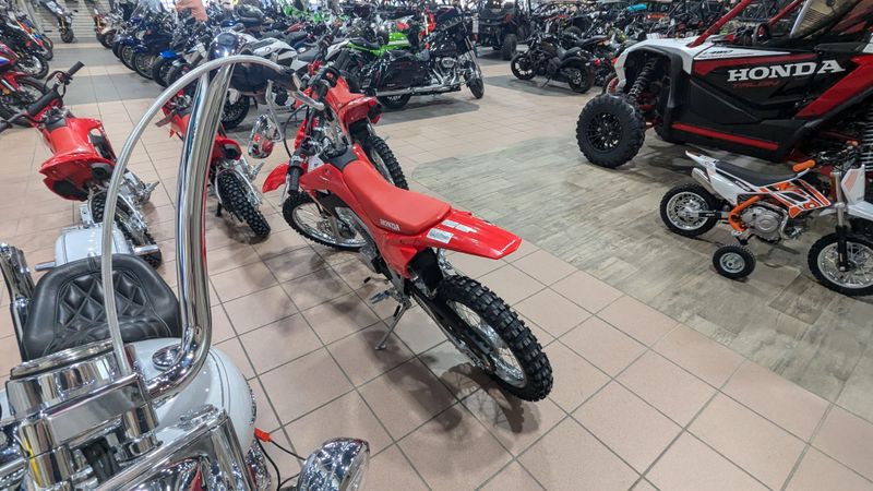 2025 Honda CRF 125F Big WheelImage 8