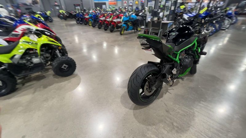 Used 2023 Kawasaki Z H2 SE Image 8