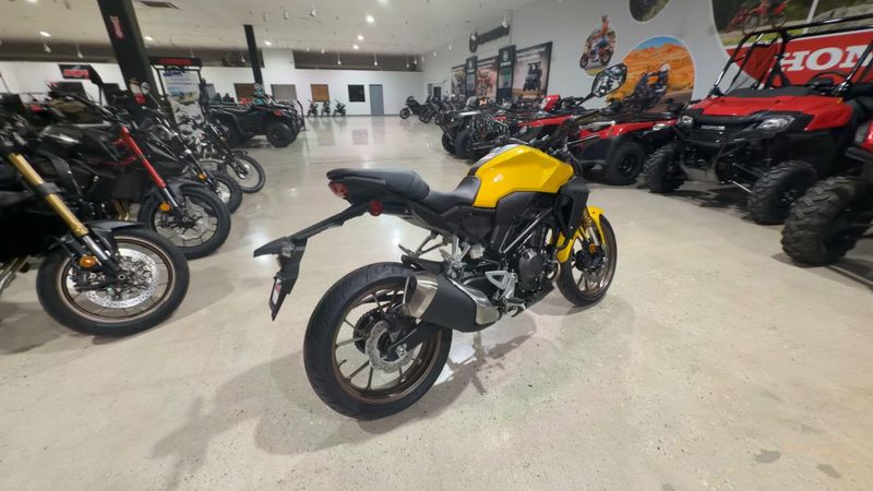 New 2026 Honda CB300R ABS Image 2