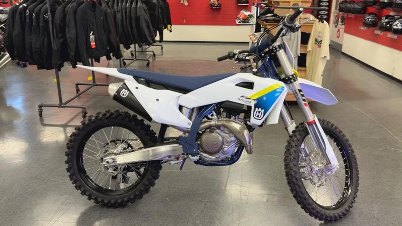 New 2025 Husqvarna FC 450 Image 5