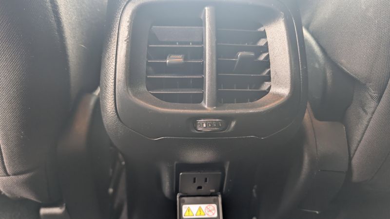 Used 2016 Jeep Cherokee LatitudeImage 14