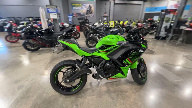 Used 2023 Kawasaki NINJA 650 Image 9