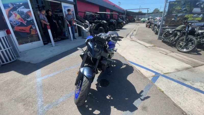 Used 2024 Yamaha MT-09 CA Image 8