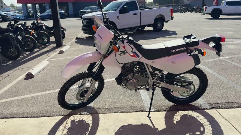 New 2025 Honda XR650L Image 5