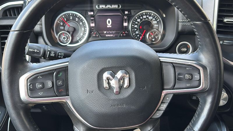 2022 RAM 1500 LaramieImage 10