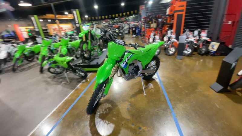 New 2027 Kawasaki KX250FX Image 4