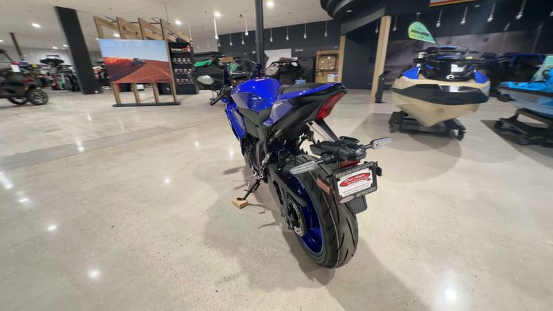 New 2026 Yamaha YZF-R7 Image 2