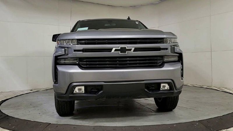 2021 Chevrolet Silverado 1500 RST photo 4
