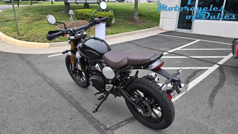 2025 Triumph Scrambler 400X Image 6