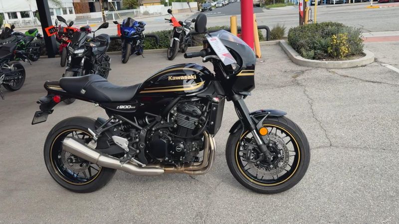 Used 2023 Kawasaki Z900RS Cafe Image 5