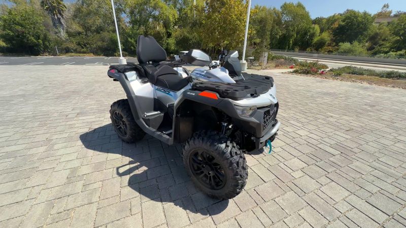 New 2027 CFMOTO CFORCE 800 TOURING Image 2
