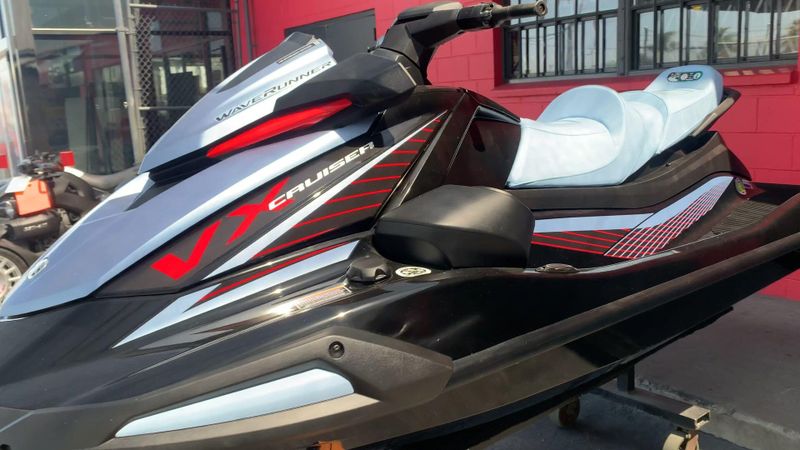 New 2025 Yamaha VX CRUISER W/AUDIO Image 4
