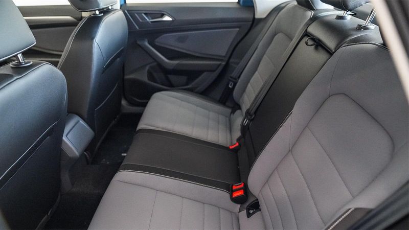 New 2025 Volkswagen Jetta 1.5T SEImage 18