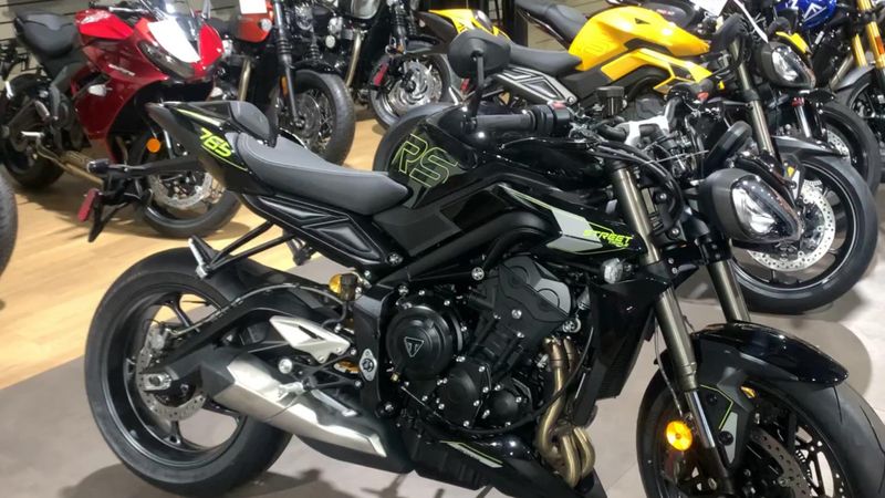 New 2025 Triumph STREET TRIPLE 765 RS Image 5