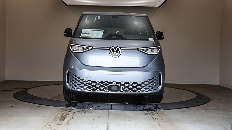 2025 Volkswagen ID. Buzz Image 6