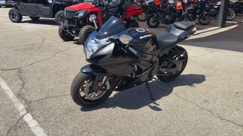 Used 2024 Suzuki GSX-R600 CA Image 4