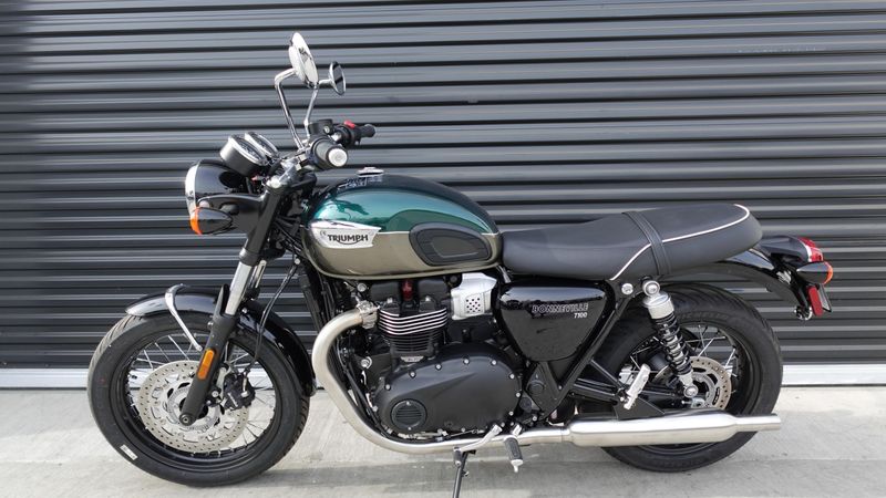 New 2024 Triumph Bonneville T100 Euro 5a Base