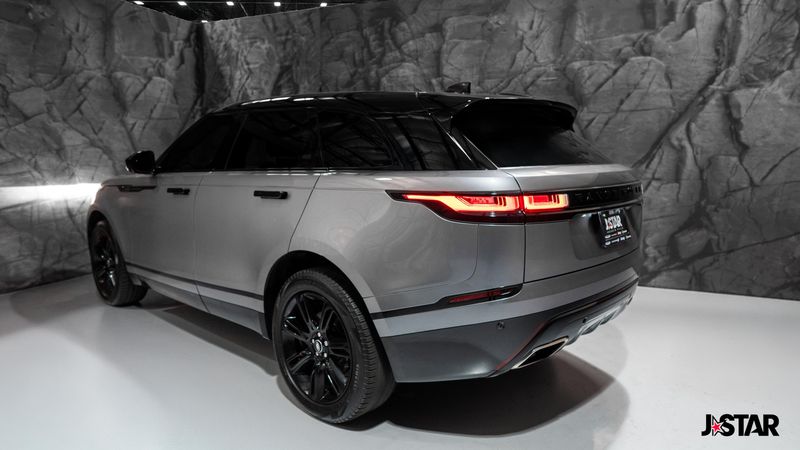 2023 Land Rover Range Rover Velar R-Dynamic S photo 21