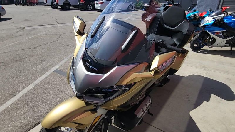 New 2025 Honda GOLDWING TOUR Image 7