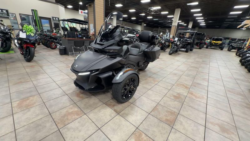 New 2025 Can-Am SPYDER RT LIMITED (SE6) Image 4