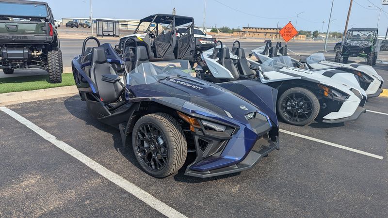 2024 Polaris SLINGSHOT SL AUTODRIVEImage 4