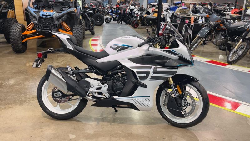 New 2026 CFMOTO 450SS Image 5