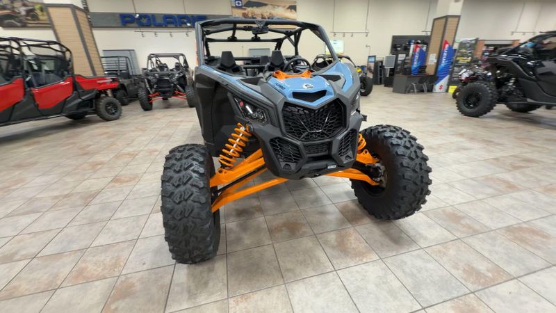 New 2026 Can-Am MAVERICK X3 MAX RS 72 T BL Image 4