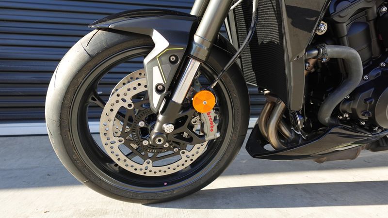 New 2025 Triumph Street Triple 765 RS 