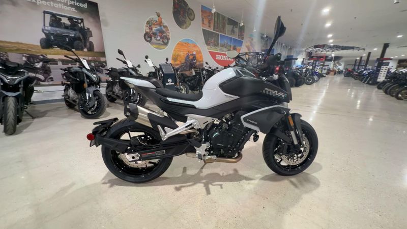 New 2026 CFMOTO 800NK Image 3