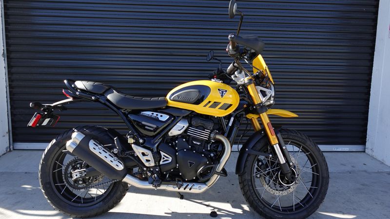 New 2026 Triumph Scrambler 400 XC 