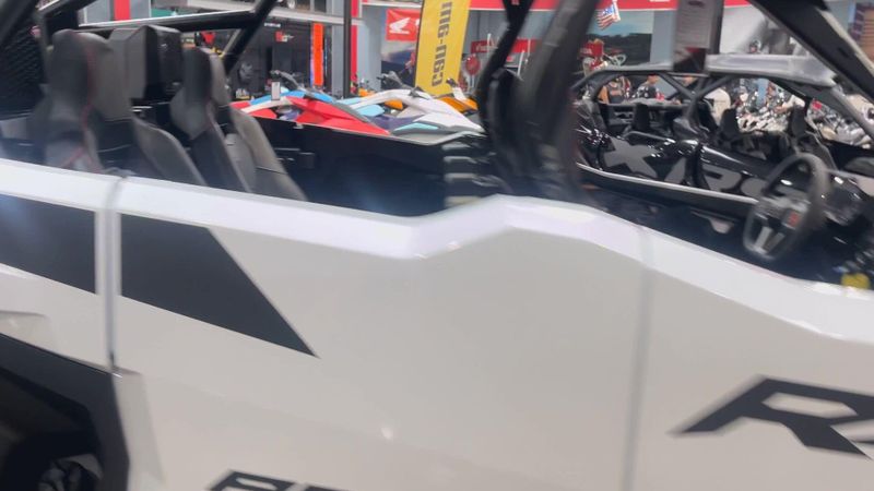 New 2026 Polaris RZR PRO R 4 ULTIMATE Image 5