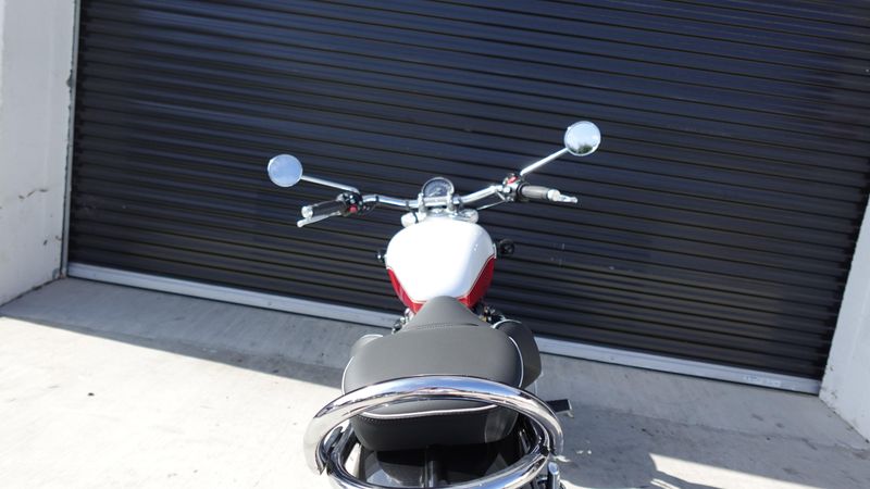 New 2025 Triumph Bonneville Speedmaster 
