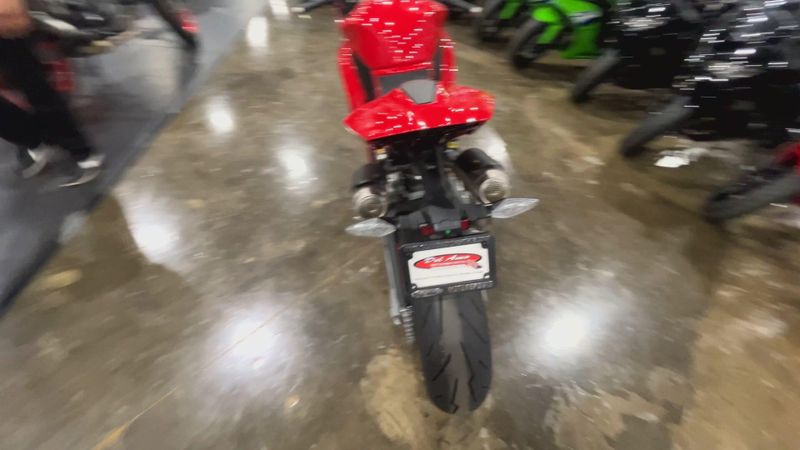 New 2026 Ducati PANIGALE V2 S 896 Image 7
